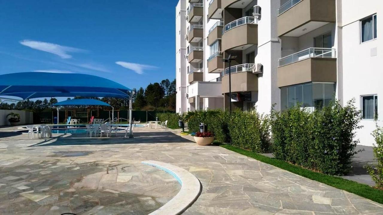 Apartamento No Lagoa Quente Flat Service 卡达斯诺瓦斯 外观 照片