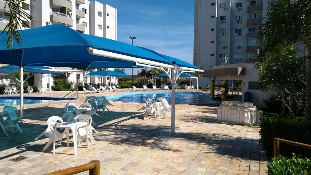 Apartamento No Lagoa Quente Flat Service 卡达斯诺瓦斯 外观 照片