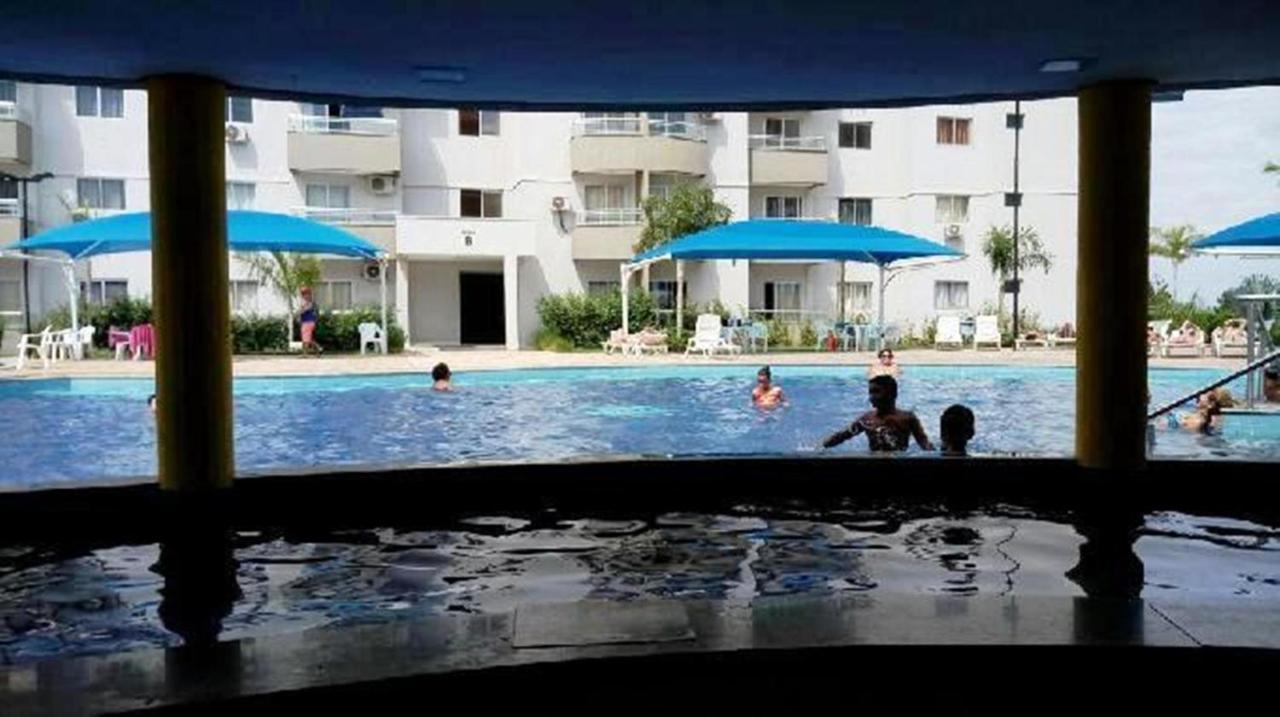 Apartamento No Lagoa Quente Flat Service 卡达斯诺瓦斯 外观 照片