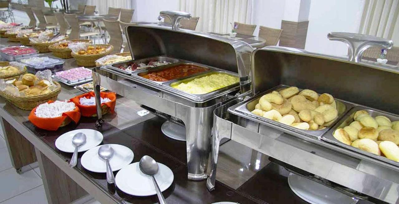 Apartamento No Lagoa Quente Flat Service 卡达斯诺瓦斯 外观 照片